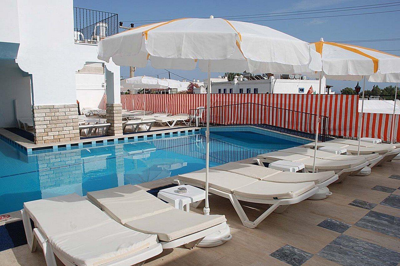 Sky Vela Hotel & Suites Gumbet Exterior photo
