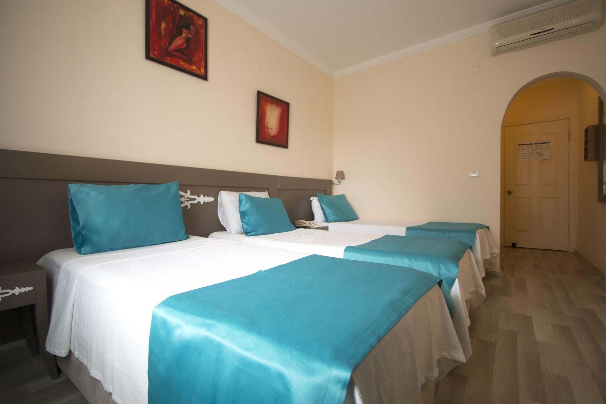 Sky Vela Hotel & Suites Gumbet Exterior photo