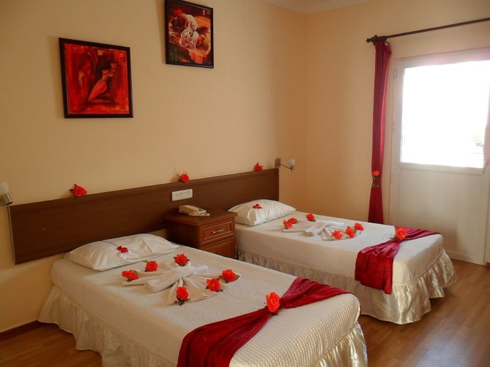 Sky Vela Hotel & Suites Gumbet Exterior photo
